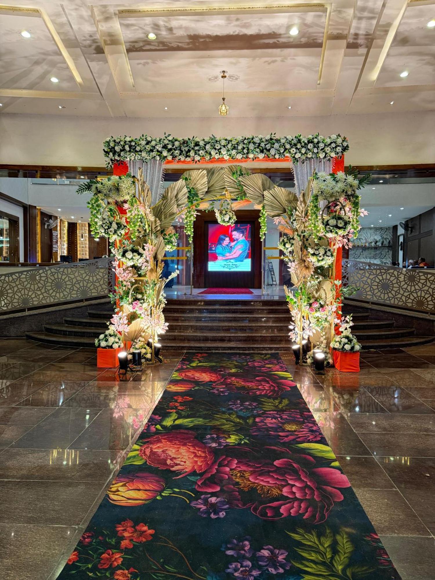 Hotel Emperor Paradise Bilāspur Eksteriør billede